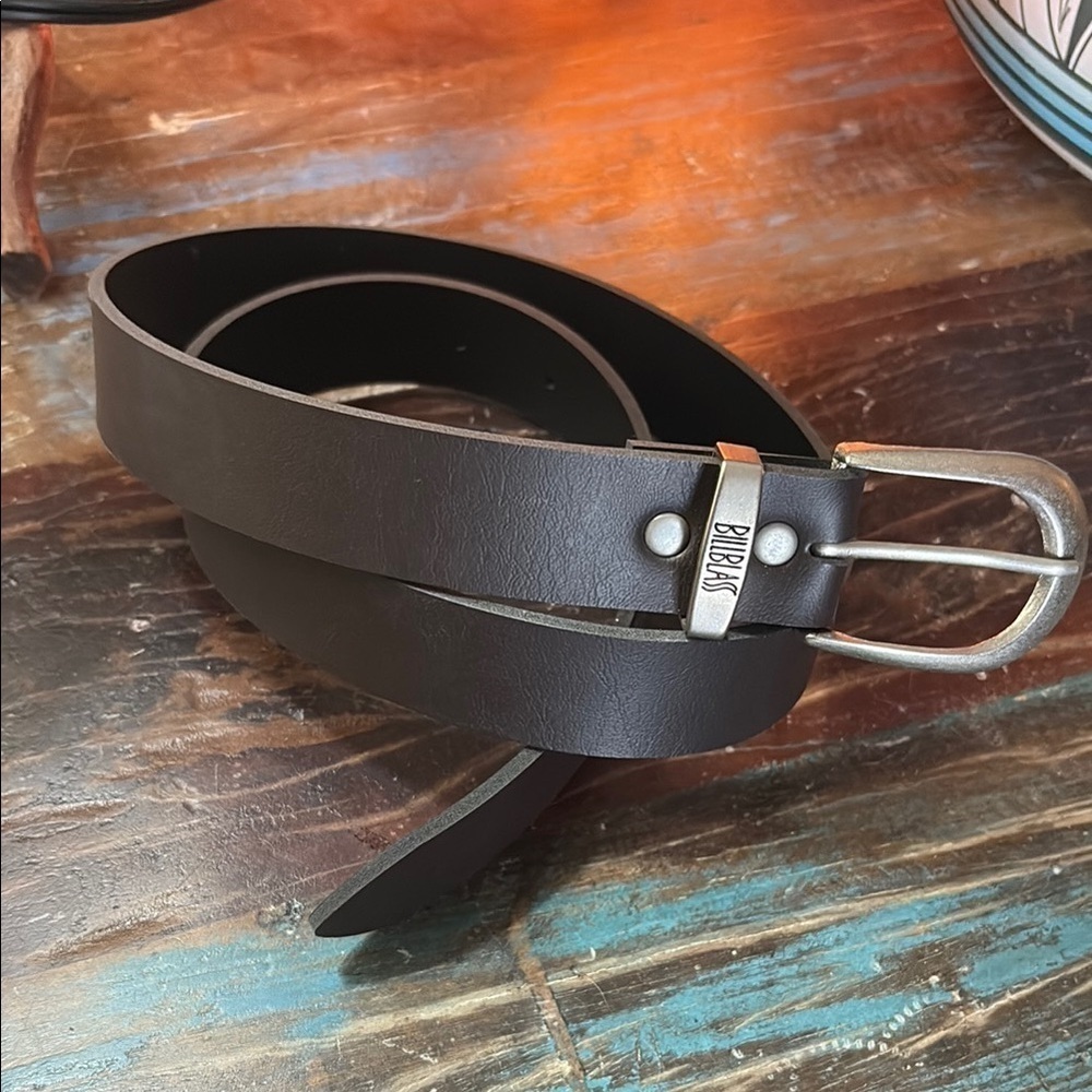 Bill Blass Woman’s Brown Leather Belt
